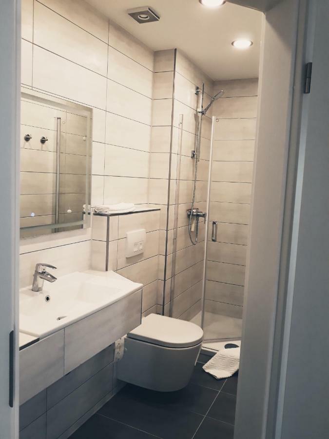 Modernes Apartment Metzingen Mittelstadt المظهر الخارجي الصورة