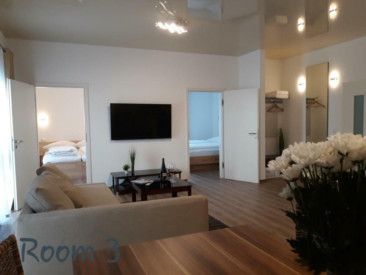 Modernes Apartment Metzingen Mittelstadt المظهر الخارجي الصورة